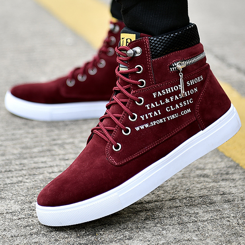 Baskets montantes noires à lac - Sneaker Career avis et prix